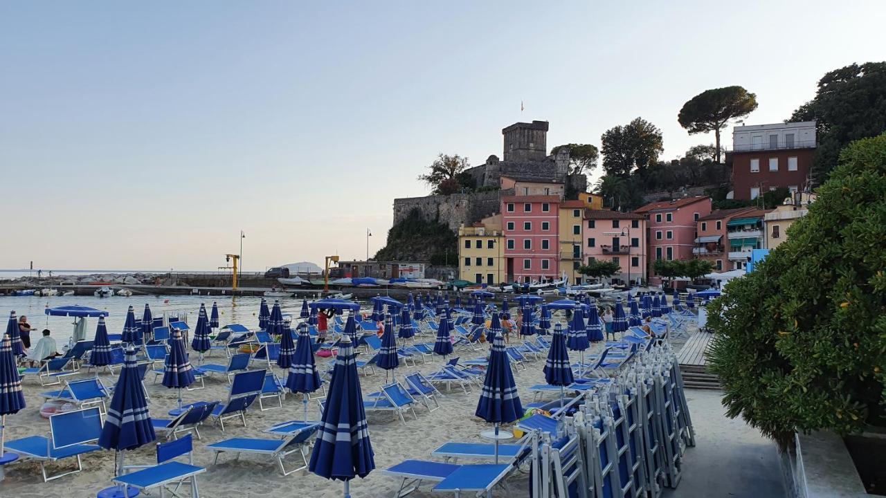 Comodo Al Mare Lerici Exteriér fotografie
